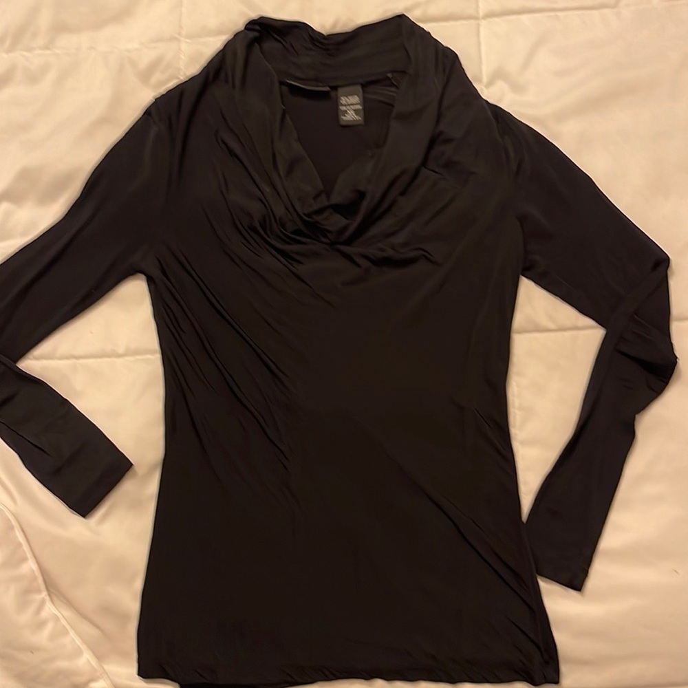Black pullover blouse